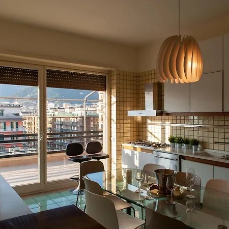 Mareluna Penthouse - Luxury Bed & Breakfast